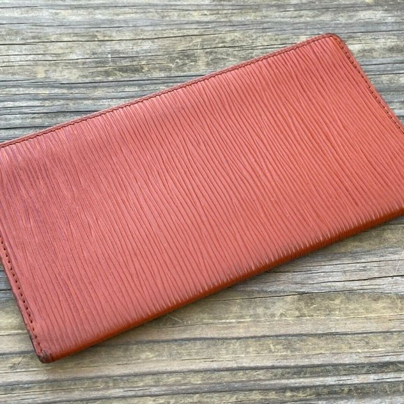 Louis Vuitton Epi Leather Porte Yen Cartes Credit Bifold Long Wallet Made Spain - Picture 5 of 12